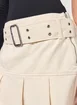 Short Saia Sarja Off-White Com Plissado E Cinto