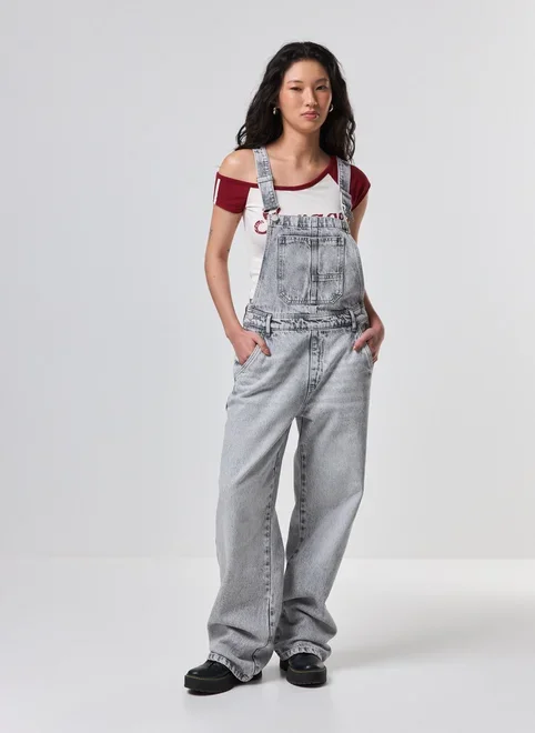 Macacão Jardineira Jeans Cinza