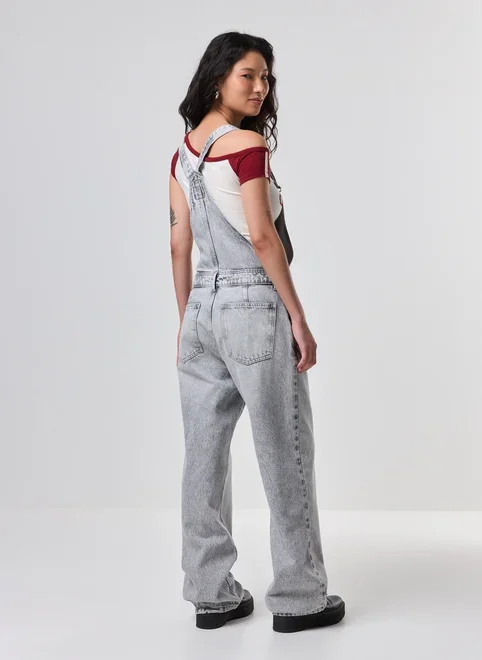 Macacão Jardineira Jeans Cinza