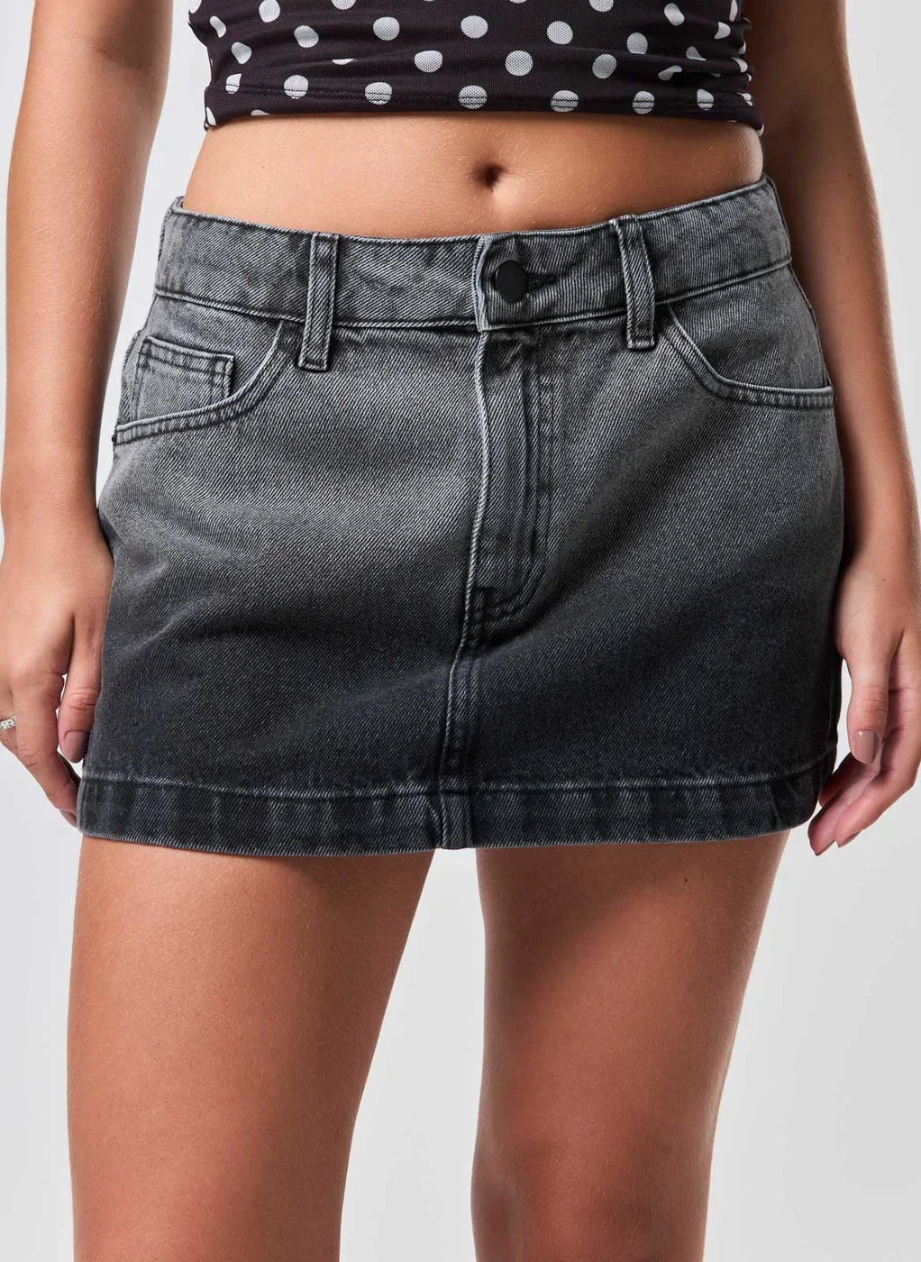 Saia Jeans Preta Degradê Cintura Média