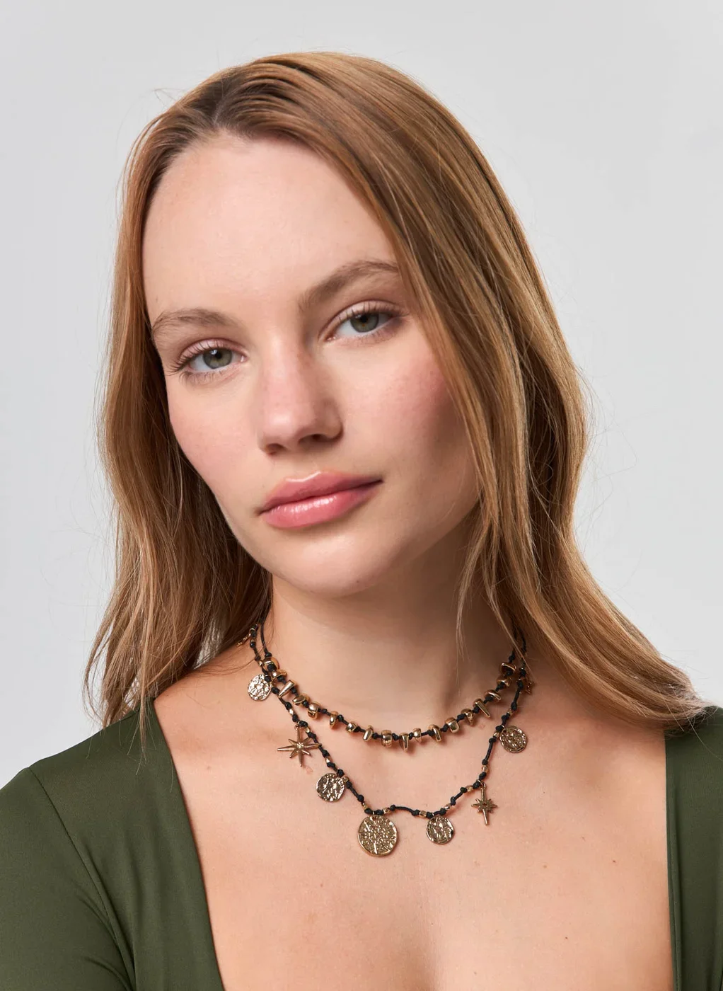 Conjunto 2 Colares Corda Dourado Boho