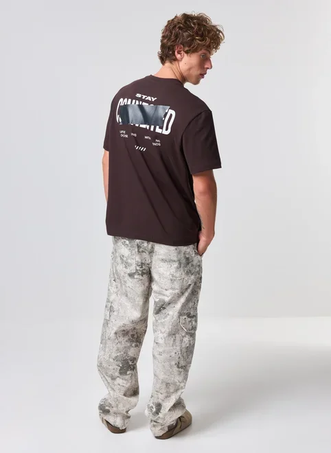 Calça Super Baggy Em Sarja Estampada