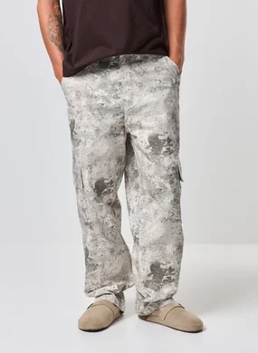 Calça Super Baggy Em Sarja Estampada