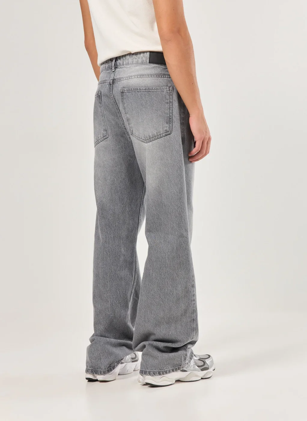 Calça Jeans Flare Cinza