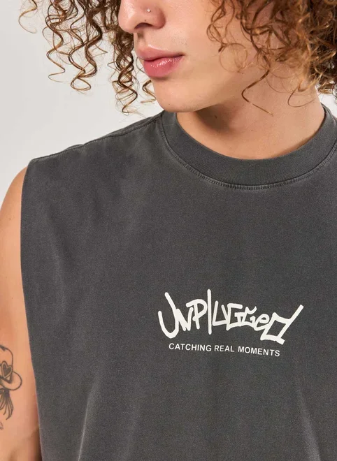 Camiseta Sleeveless Box Estonada Unplugged