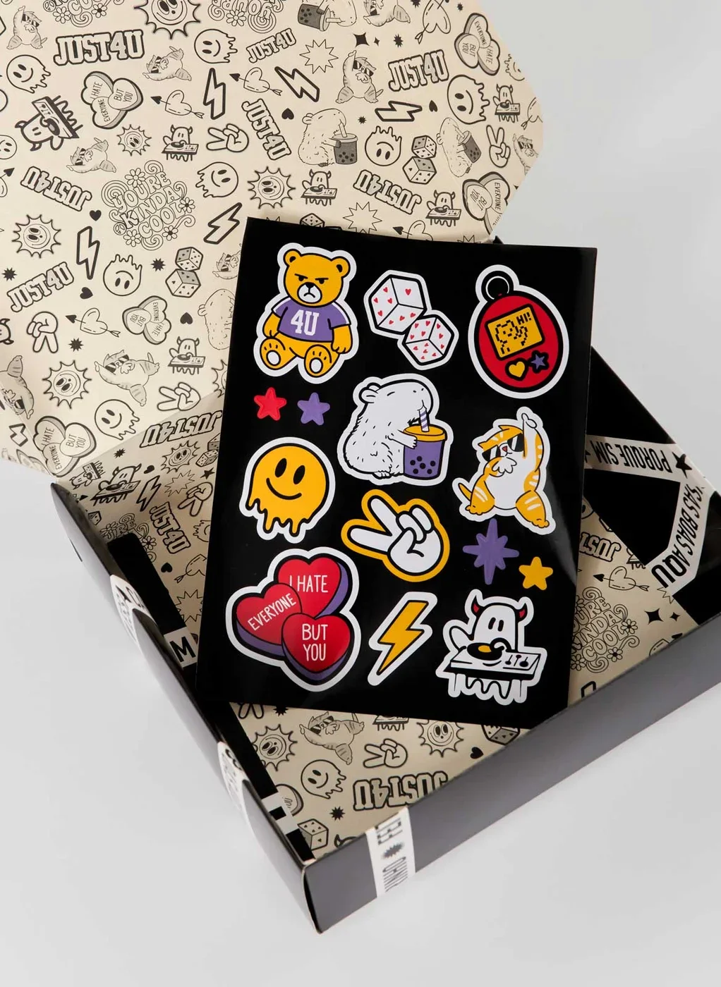 Caixa De Presente Com Adesivos