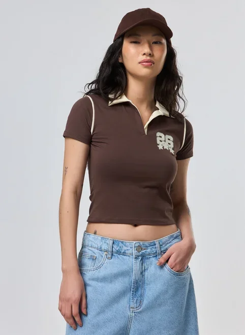 Mini Tee Polo Raglan Estampa Bordada