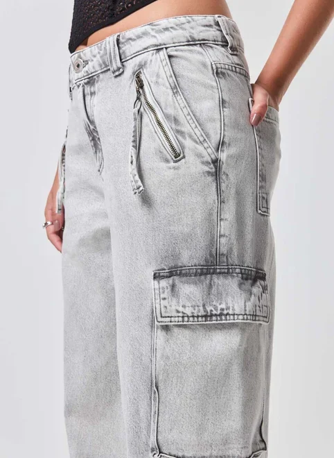 Calça Jeans Wide Leg Bolsos