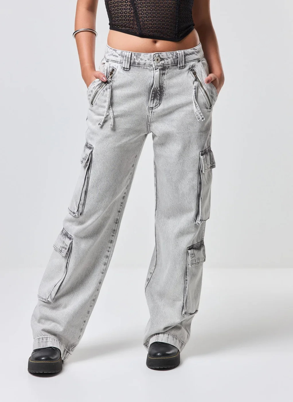 Calça Jeans Wide Leg Bolsos