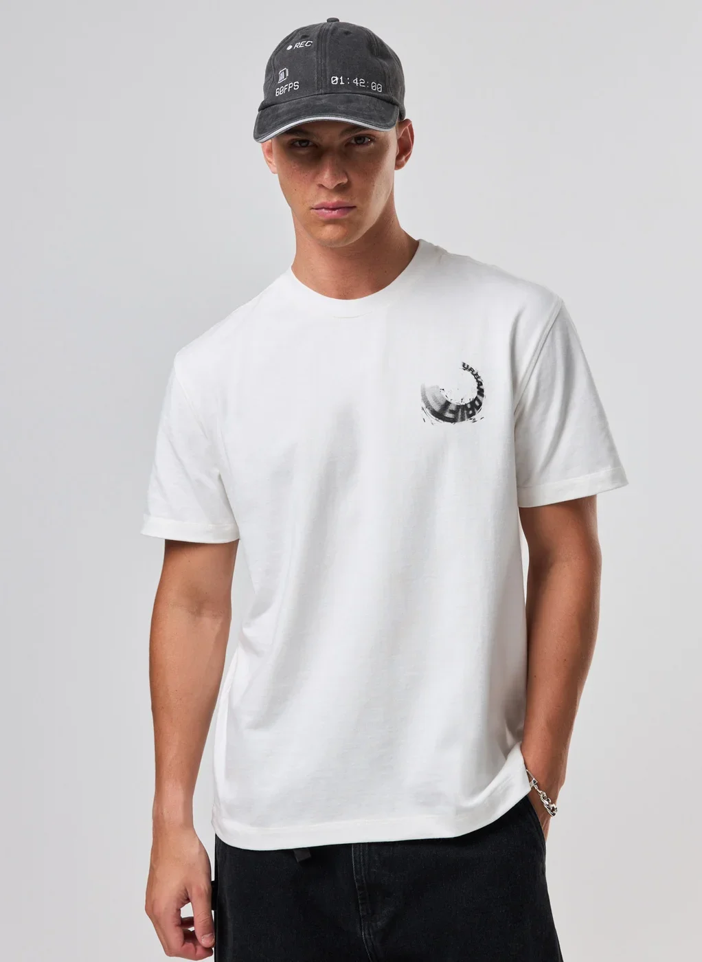Camiseta Comfort Malhão Off-White Drift