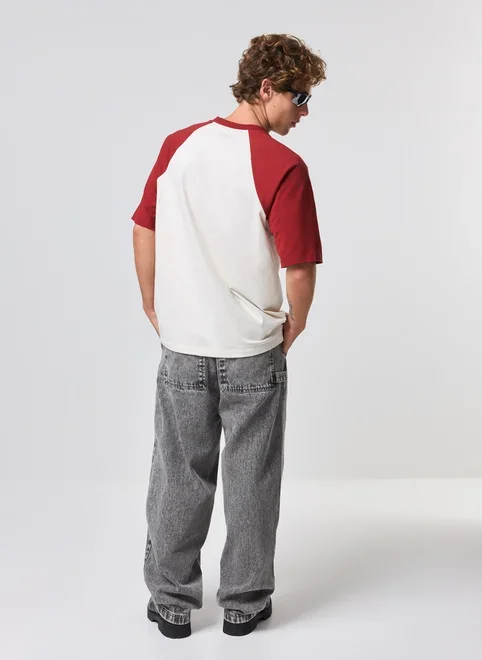 Camiseta Box Raglan Cherry