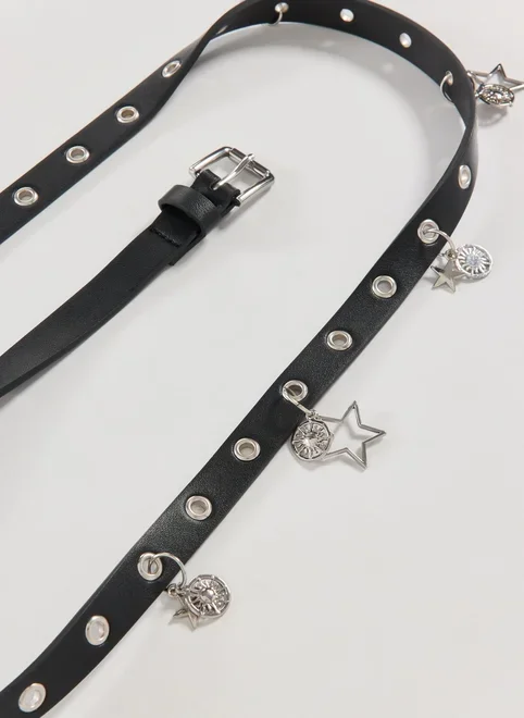 Cinto Poliuretano Preto Ilhoses Pingentes