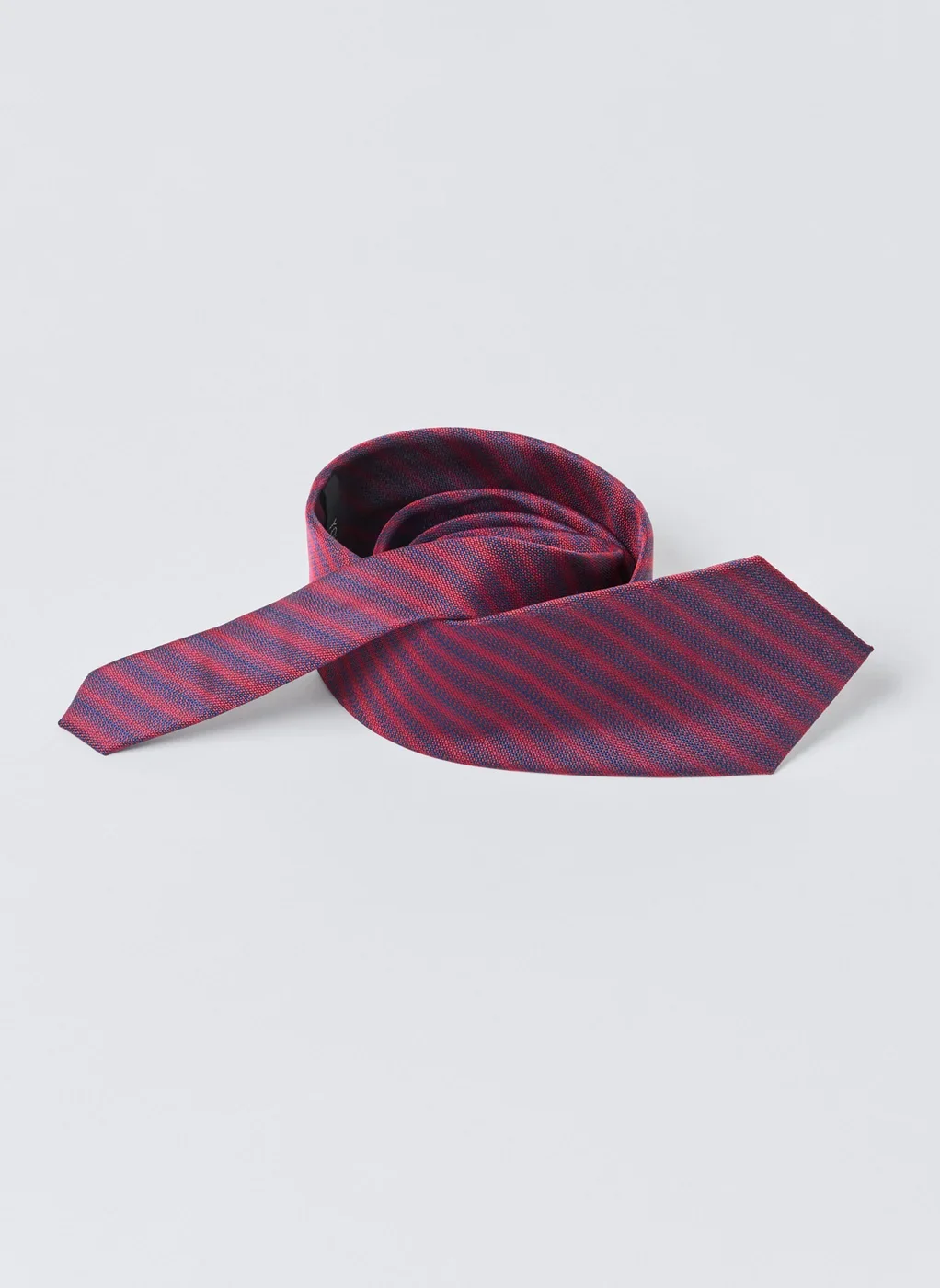 Gravata Listrada Vermelho E Azul