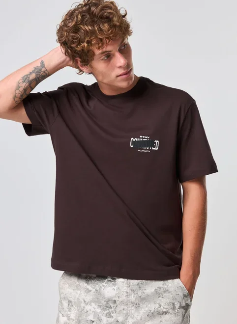 Camiseta Comfort Malhão Marrom Connected