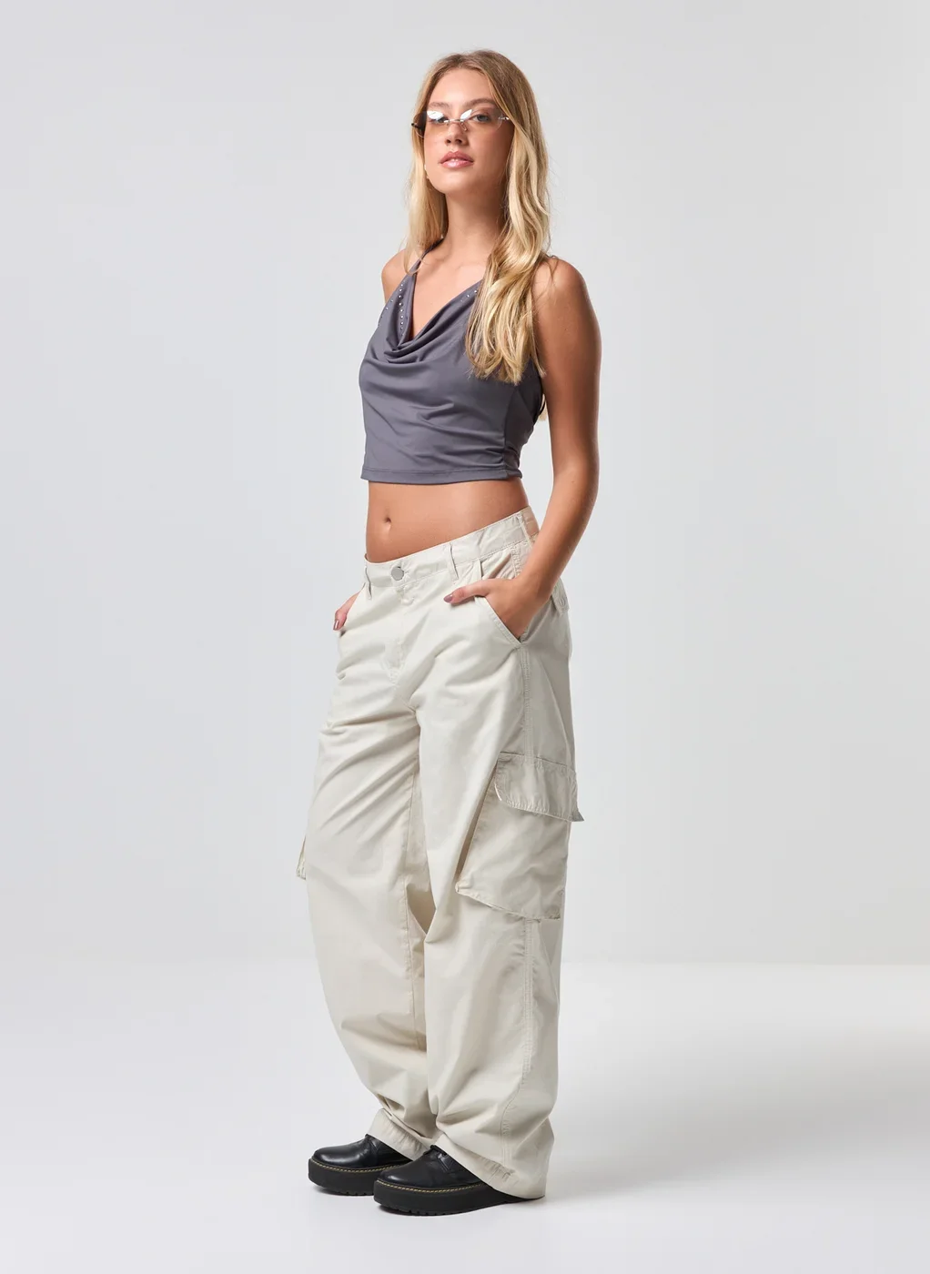 Blusa Frente Única Poliamida Tachinhas