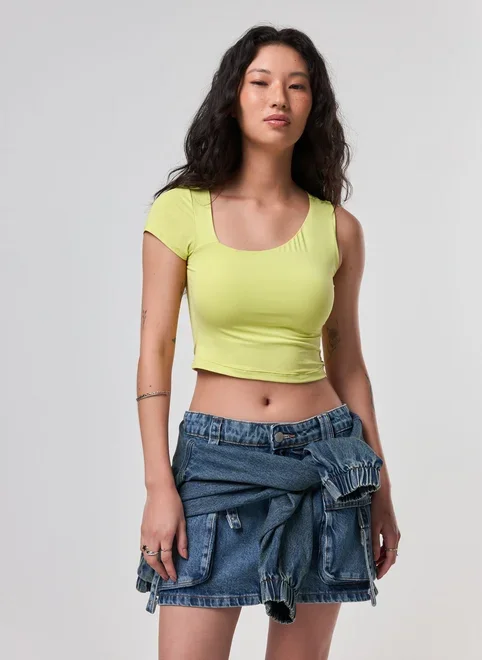 Cropped Poliamida Mangas Assimétricas