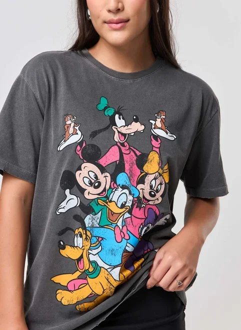 Camiseta Oversized Lavada Turma Mickey