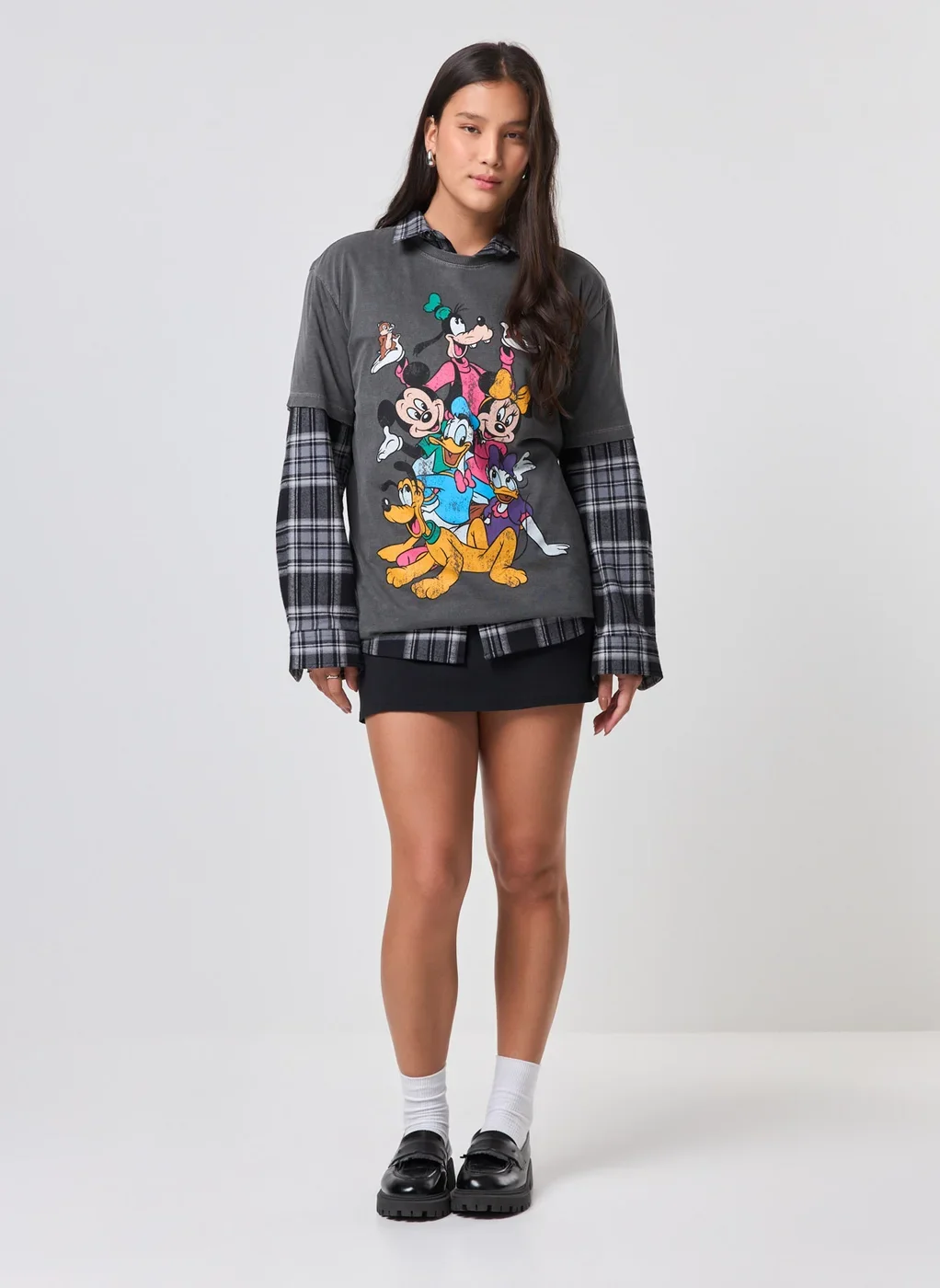 Camiseta Oversized Lavada Turma Mickey