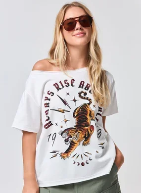 Camiseta Box Decote Canoa Tigre