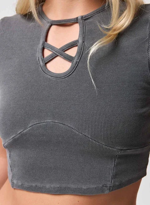 Blusa Cropped Lavada Corsetada