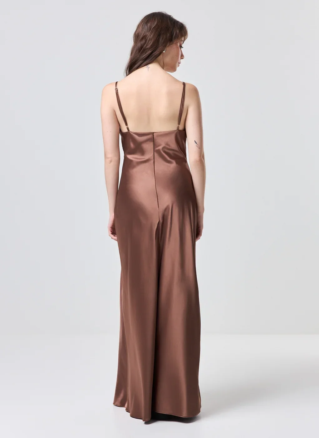 Vestido Midi Cetim Marrom Amarração