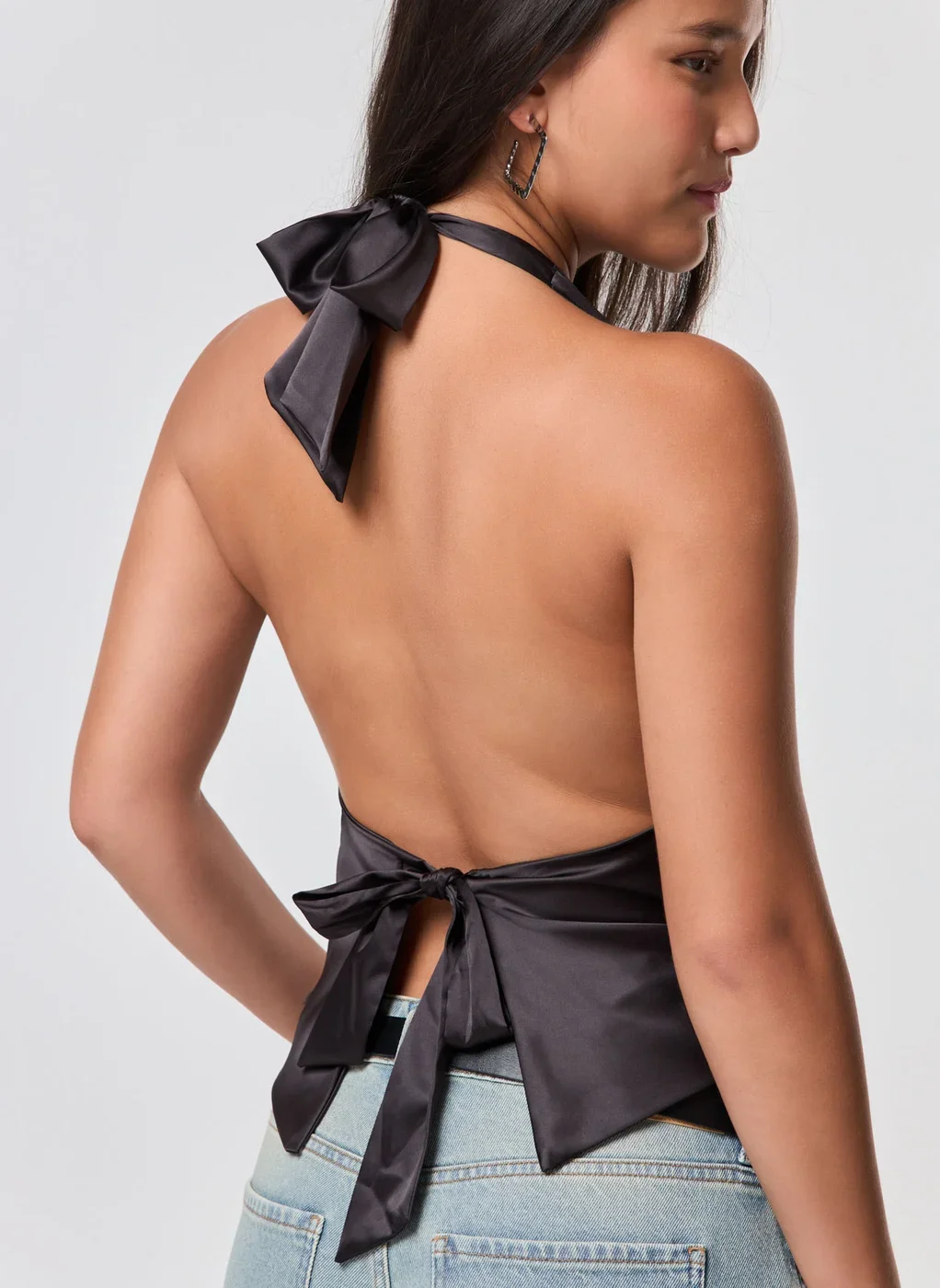 Blusa Cetim Frente Única Degagê