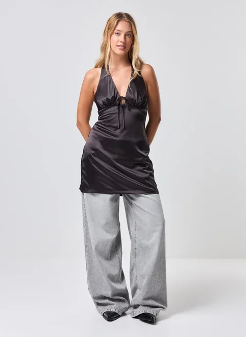 Vestido Cetim Preto Frente Única