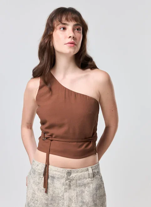 Blusa Ombro Único Marrom Aviamento