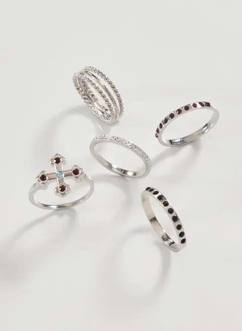 Conjunto 5 Anéis Prateados Strass Coloridas