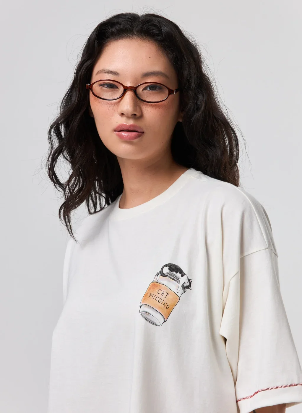 Camiseta Box Off-White Café Gatinhos