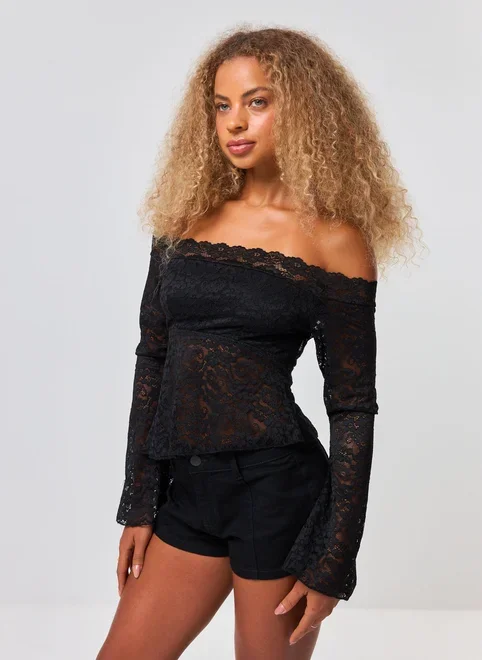 Blusa Manga Longa Ombro A Ombro Renda