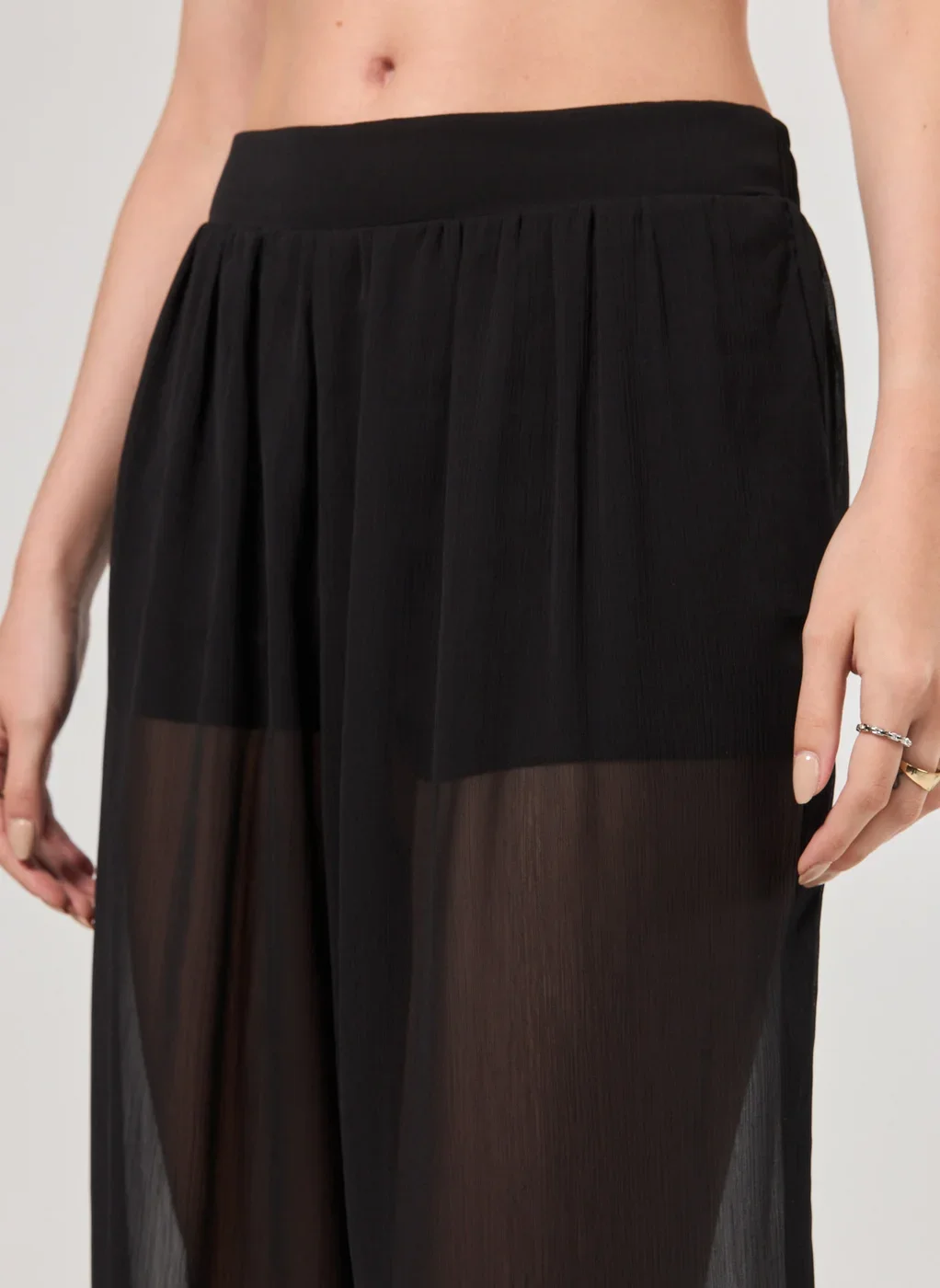 Calça Aladim Preta Em Chiffon