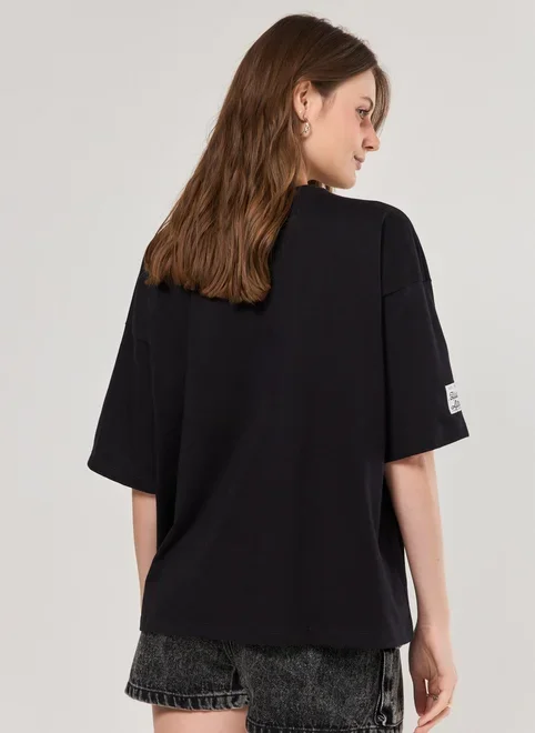 Camiseta Preta Box Tachinhas