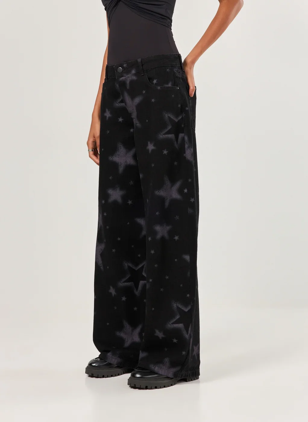 Calça Jeans Boy Cintura Baixa Estrelas