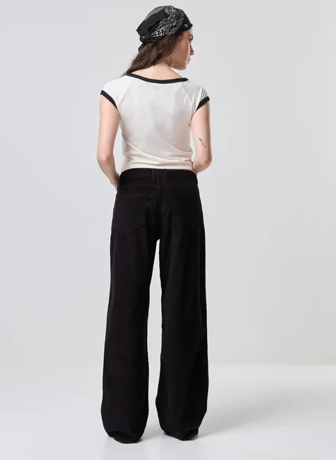 Calça Wide Leg Cintura Baixa Cotelê