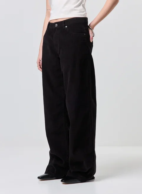 Calça Wide Leg Cintura Baixa Cotelê