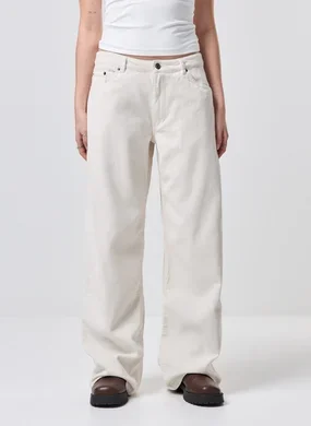 Calça Wide Leg Cintura Baixa Cotelê