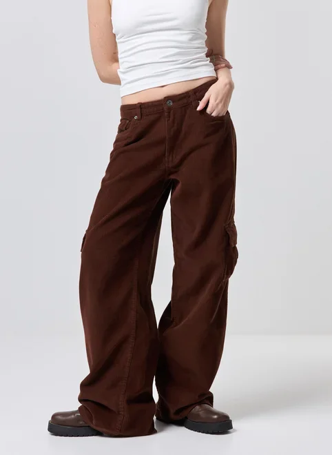 Calça Wide Leg Cargo Cotelê
