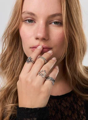 Conjunto 5 Anéis Prateados Estrelas