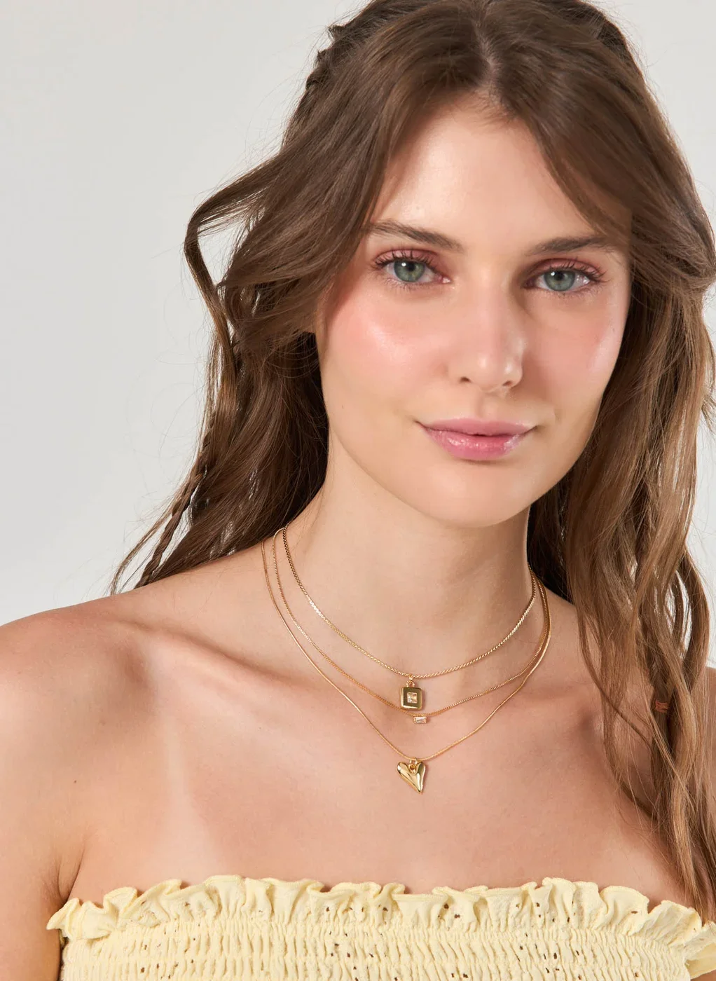 Conjunto 3 Colares Dourados Brilho