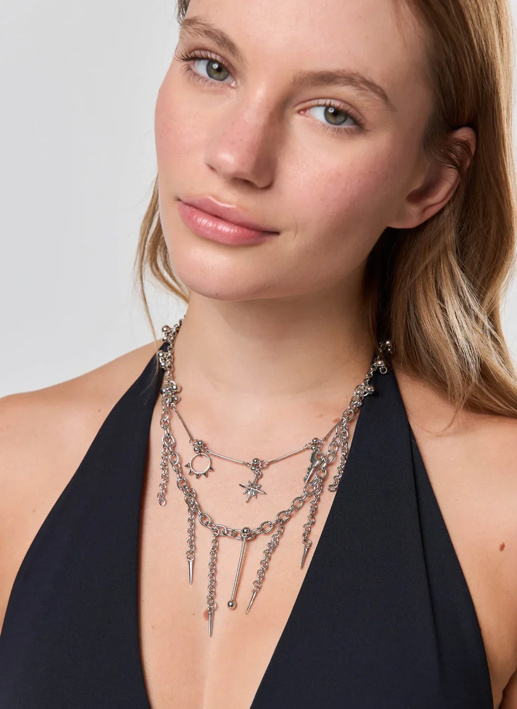 Conjunto 2 Colares Prateados Piercings
