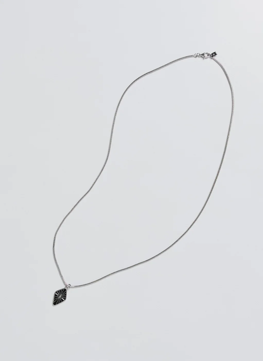 Colar Prateado Pingente Resina Sol