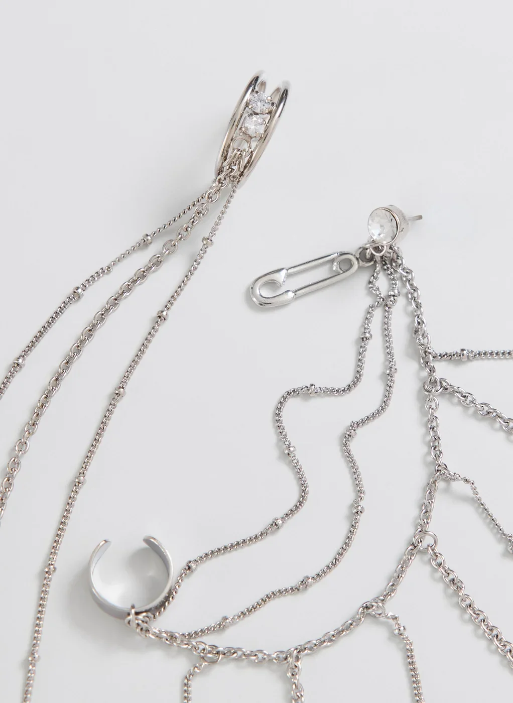 Brinco Com Piercing Fake Prateado