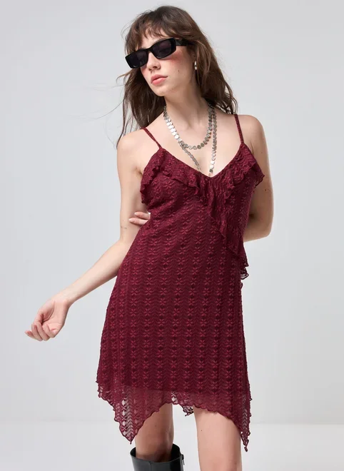 Vestido Curto Renda Vinho Pontas