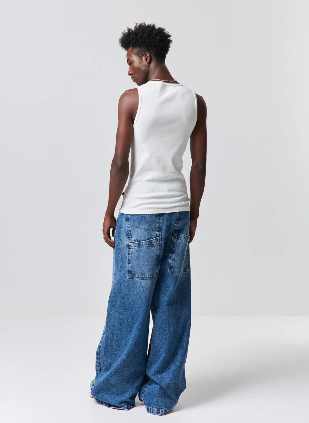 Regata Slim Ribana Off‑White Bordado