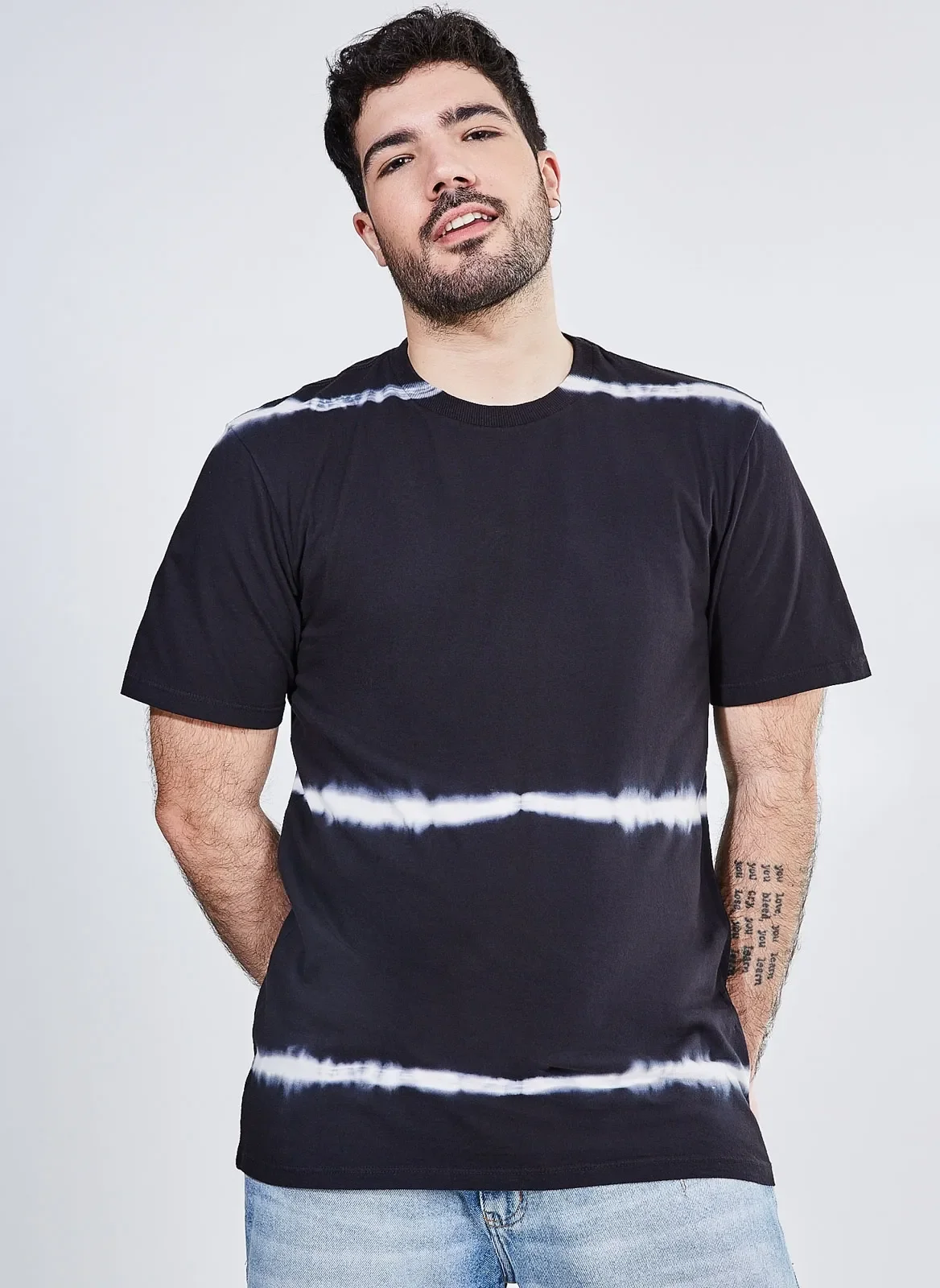 camiseta tie dye em preto e branco - preto