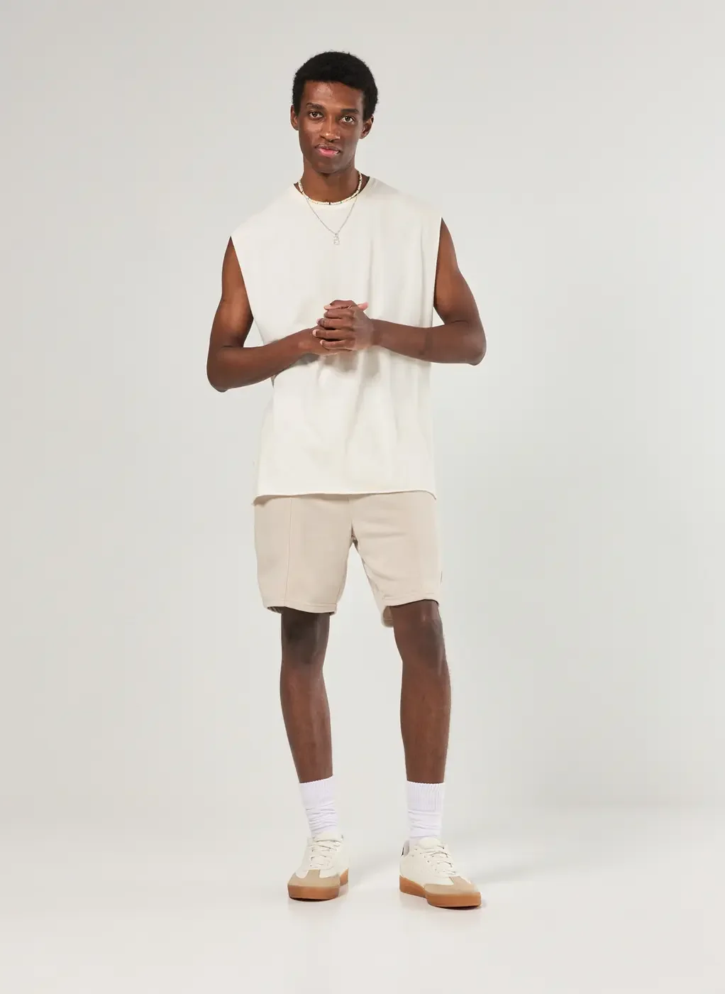 bermuda lisa em moletom gelo