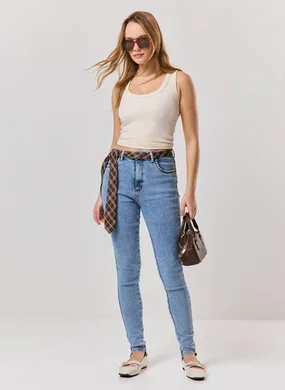 Calça Jeans Skinny Detalhe Na Barra