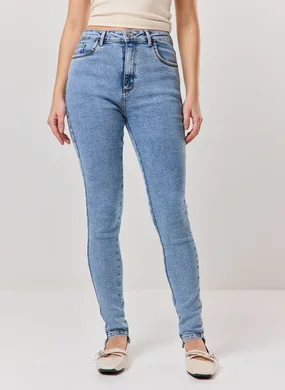 Calça Jeans Skinny Detalhe Na Barra