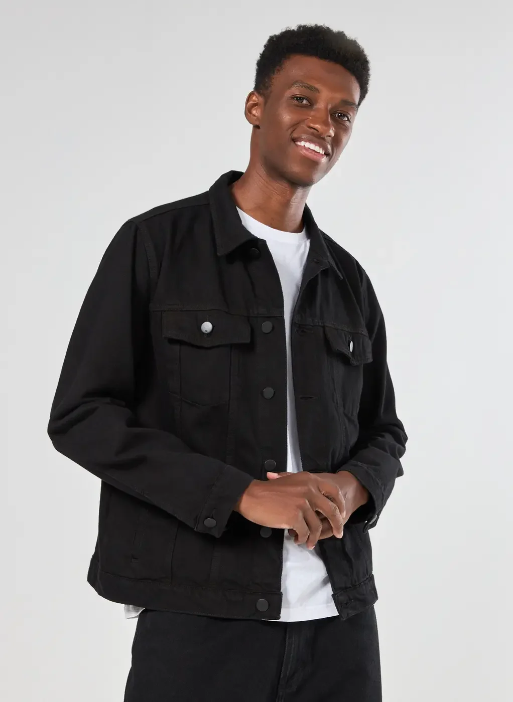 jaqueta em sarja preta preto